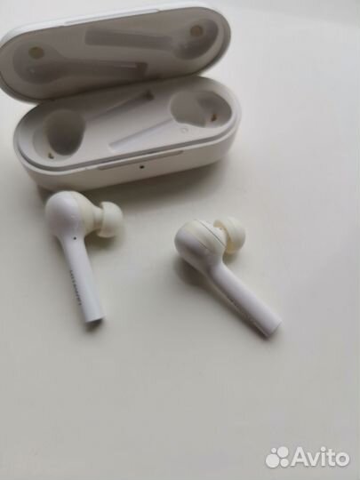 Беспроводные наушники