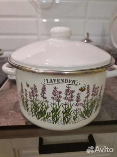 Кастрюля эмалированная