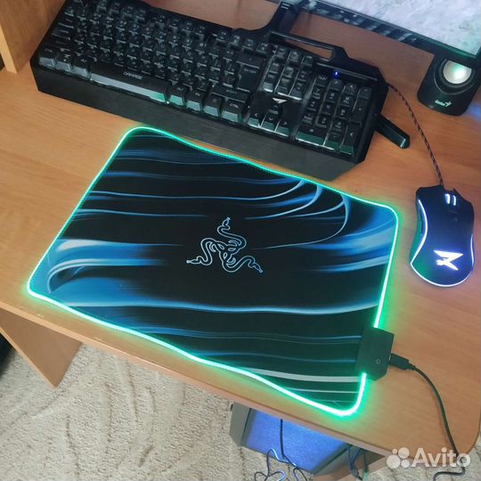 Игровой коврик для мыши с подсветкой