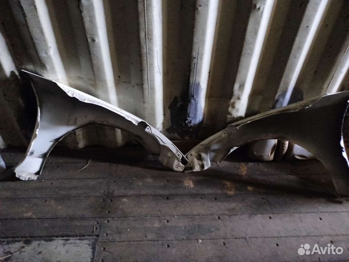 Крыло celica 230