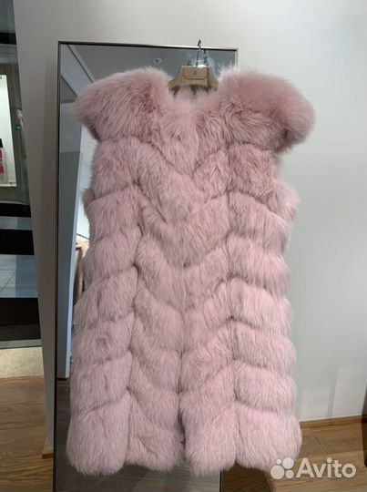 Шуба - жилет из аукционного песца