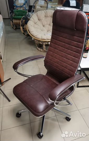 Компьютерное кресло Metta комплект 6 новое