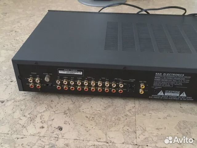 Предусилитель NAD C-160