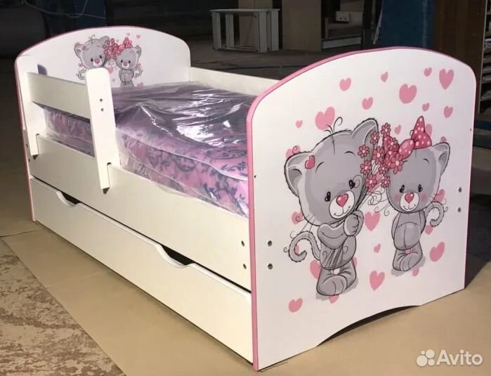 Детская кровать с фотопечатью 