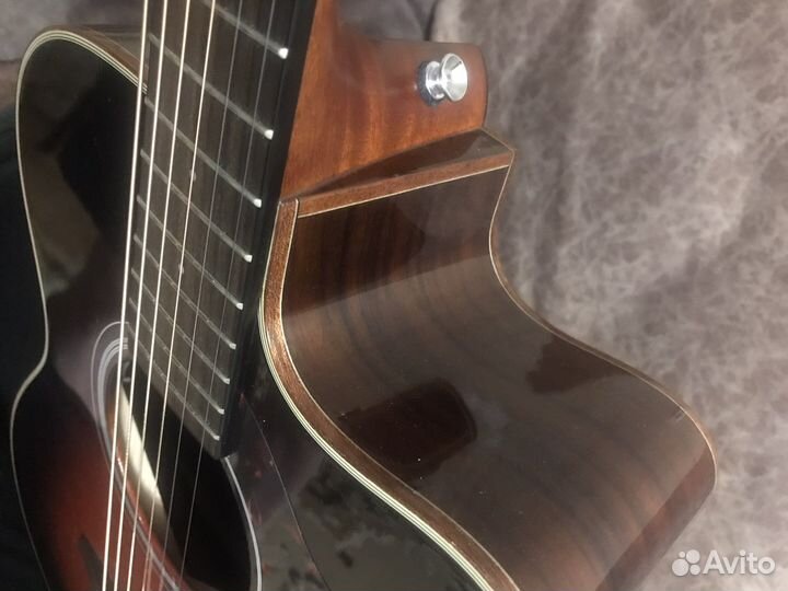 Электроакустическая гитара Yamaha AC1R