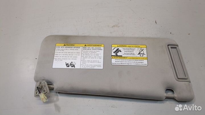 Козырек солнцезащитный левый Infiniti QX56