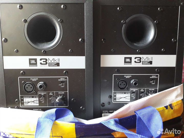 Акустические колонки