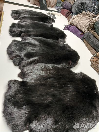 Канадский бобр крашенный черный натуральный мех