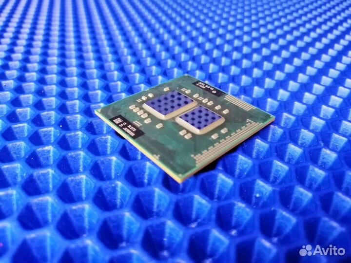 Процессор Intel Core i5-560M (slbts)