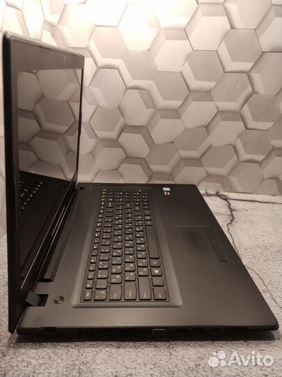 Мощный Lenovo i5-6го пок/SSD/17,3 Дюйма/8Гб Озу