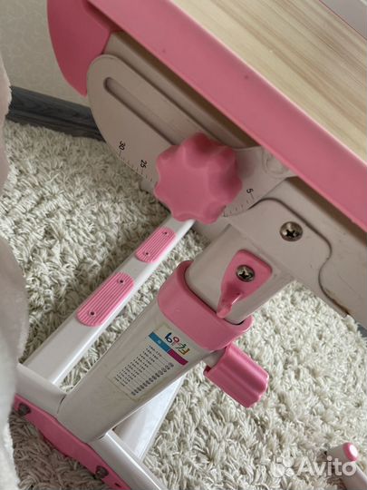 Растущий стол (парта) и стул