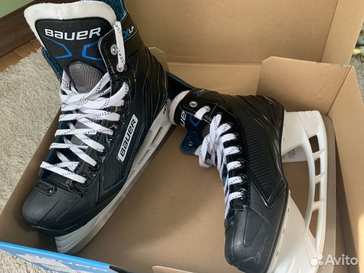 Хоккейные коньки Bauer 8