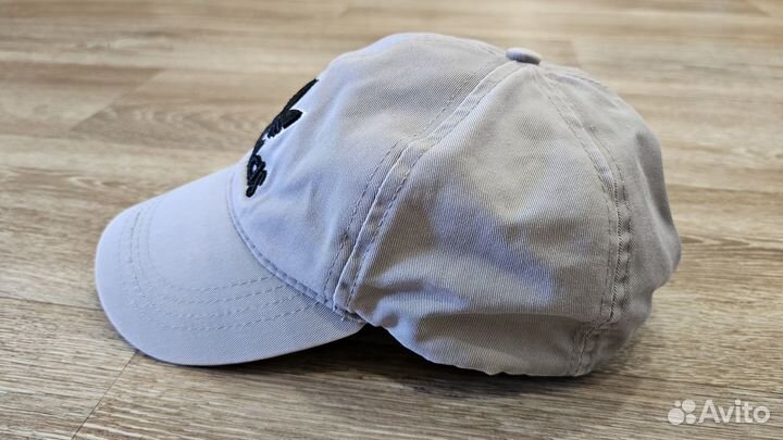 Модная кепка / бейсболка