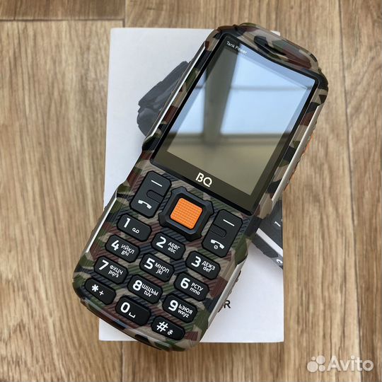 Телефон BQ Tank Power