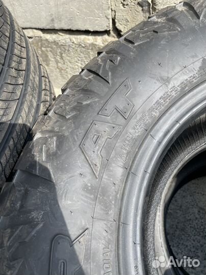 Maxxis AT-811 Razr AT 265/75 R16 123R