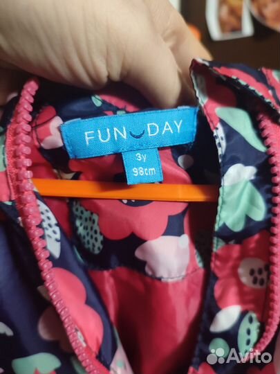 Плащ для девочки