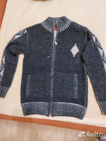 Джемпер на мальчика 12-13лет