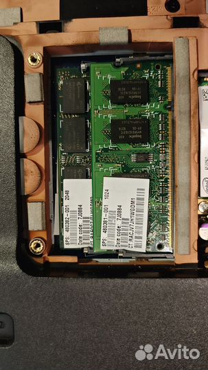 Ноутбук HP Pavilion dv7-1050er