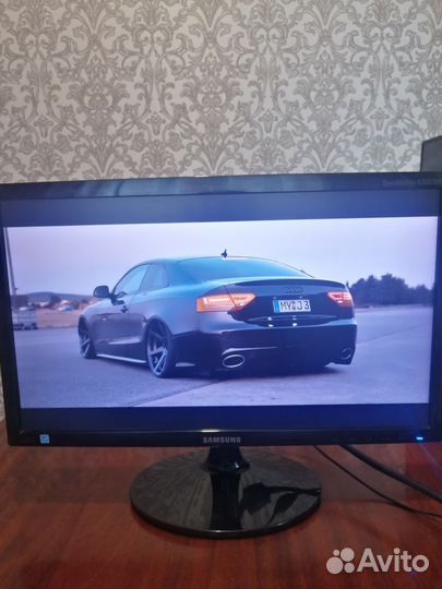 Монитор Samsung Syncmaster S20B300 60 Герц