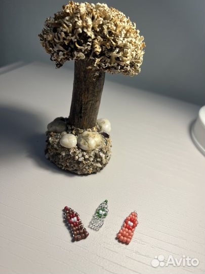 Фигурки из бисера,напитки