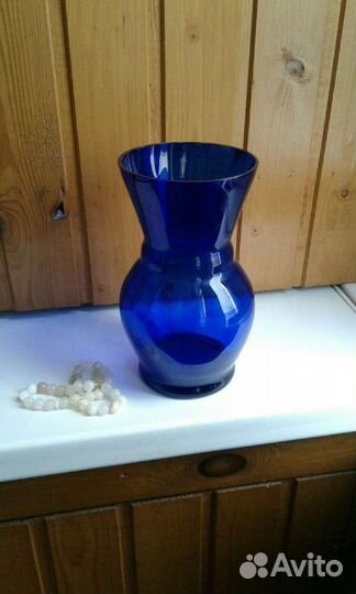 Оригинальна ваза с широким горлом