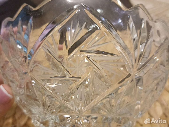 Ваза хрустальная