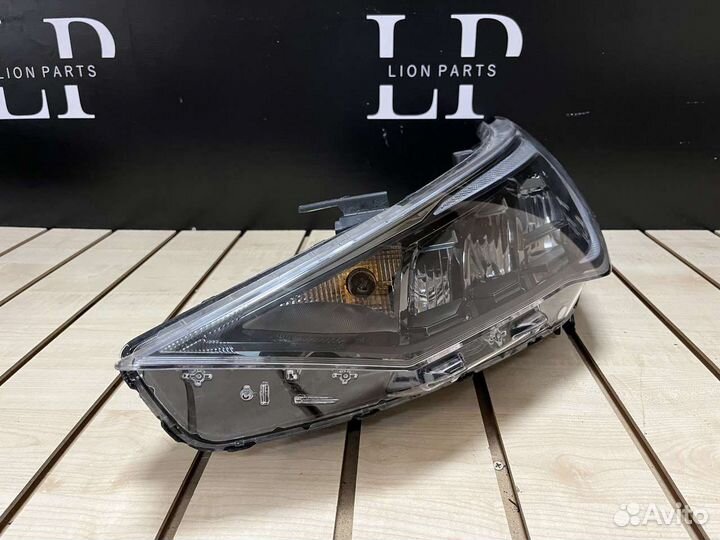 Фара левая Hyundai solaris 2 рестайлинг