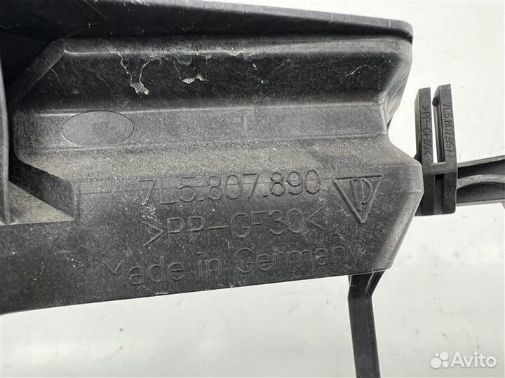 Крепление бампера переднее правое Porsche Cayenne