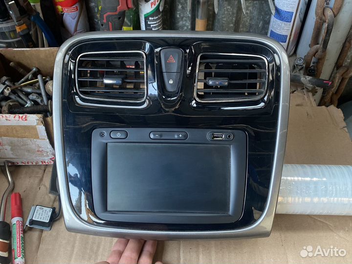 Магнитофон шгу renault Логан 2 sandero 2