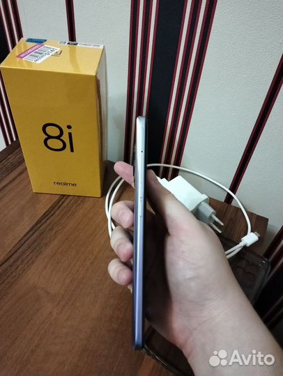 realme 8i, 4/64 ГБ