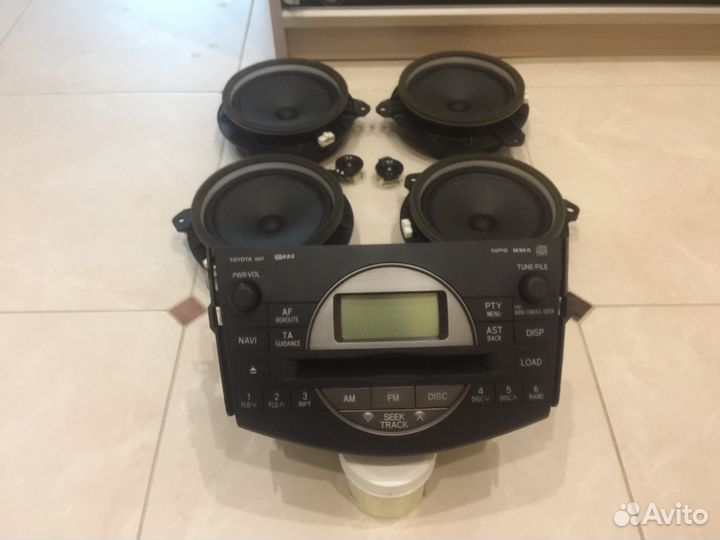 Автомагнитола без динамиков