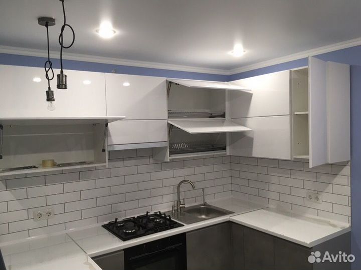 Кухонный гарнитур. Кухня с барной стойкой ксп:3978