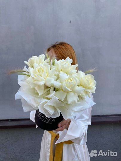 Розы ажурные