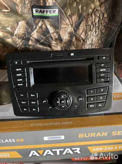 Продам штатный магнитофон