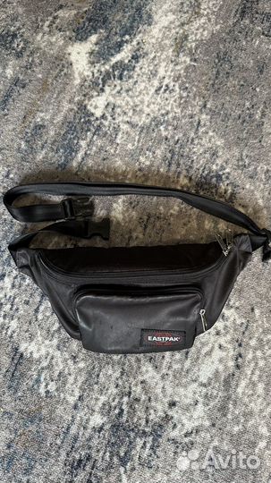 Поясная сумка eastpak