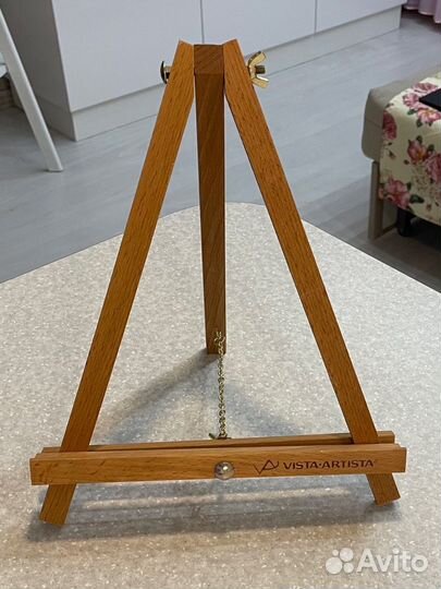 Подставка настольная