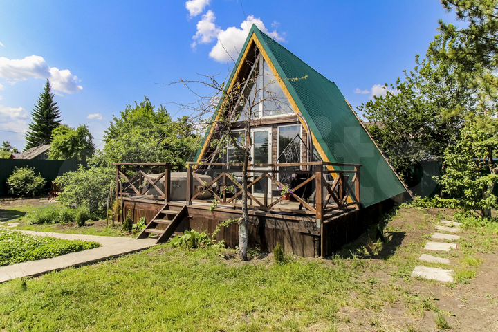 Дом 63 м² на участке 6 сот.