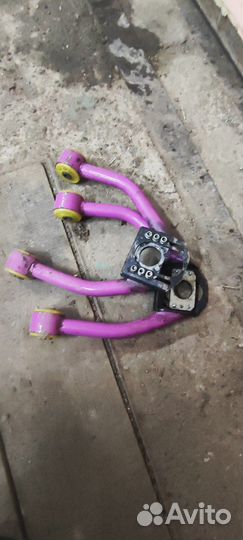 Верхние развальные рычаги KFD