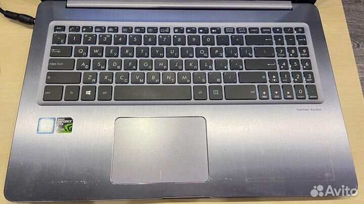 15.6 Asus VivoBook Pro 15 N580V (i5,1050m,12Gb)