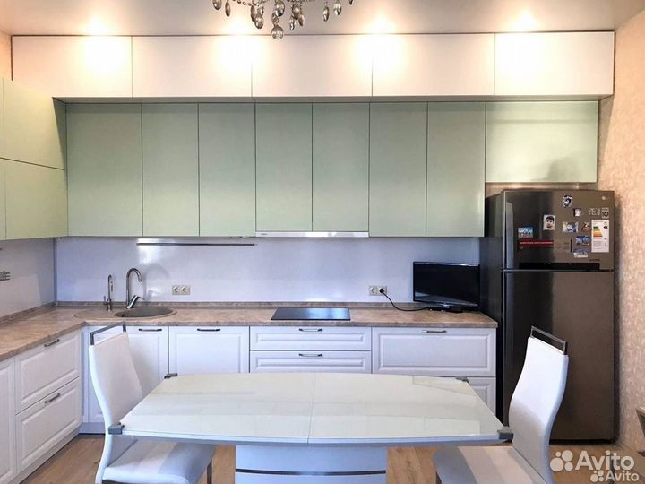 Кухонный гарнитур угловой в Москве