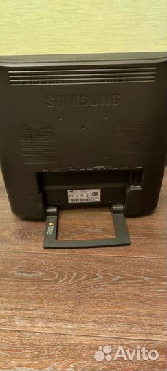 Монитор для компьютера с функцией телевизора