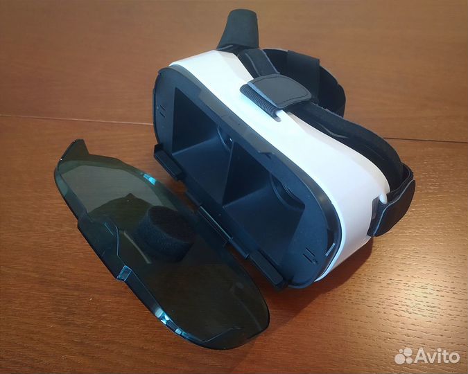 Очки виртуальной реальности для смартфона Fiit VR