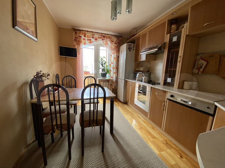 4-к. квартира, 110,4 м², 10/10 эт.