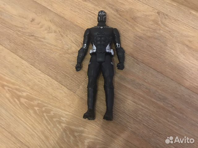 Фигурка черная пантера