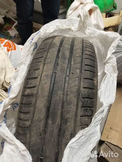 Michelin Primacy 3 215/60 R17 96V