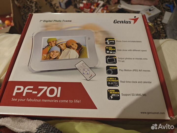 Цифровая фоторамка genius pf 701