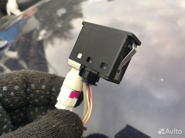 Разъём AUX USB Bmw 3 E90 2007