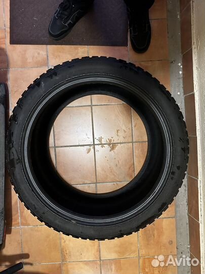 Nokian Tyres Hakkapeliitta 5 275/40 R20 106T