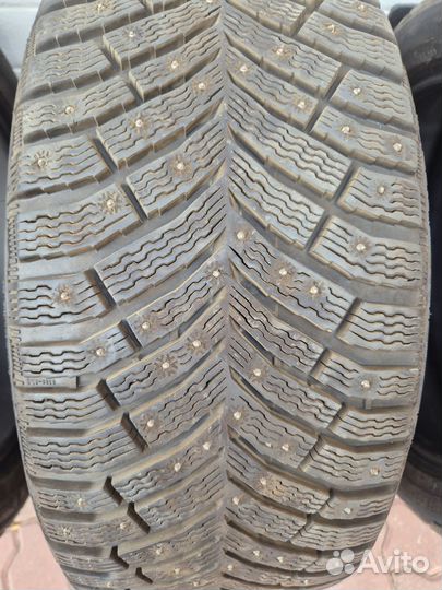 Michelin X-Ice North 4 245/45 R18 99T