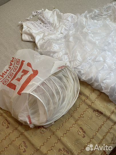 Платье свадебное